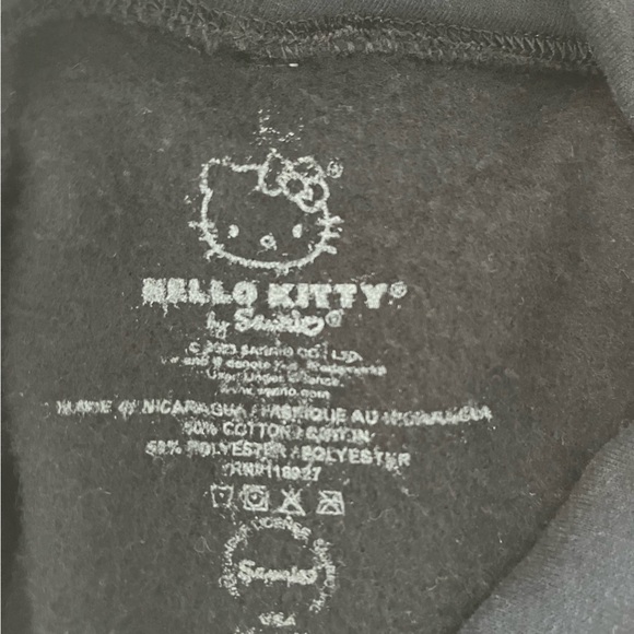 Vintage Hello Kitty rocker vintage style hoodie NWT Sz L - Picture 6 of 6